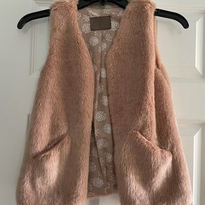 Girl’s Zara Vest